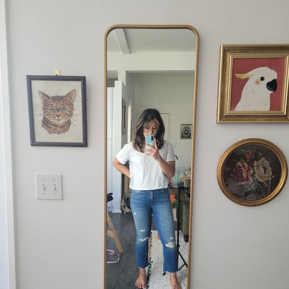 Distressed Step hem Jeans